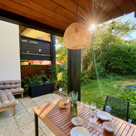 Snug - Design Am Mit Terrasse, Garten Und Seezugang Apartment Worthsee