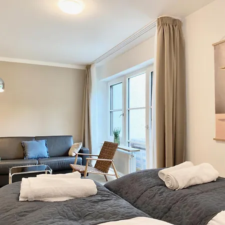 Snug - Design Am Mit Terrasse, Garten Und Seezugang Worthsee